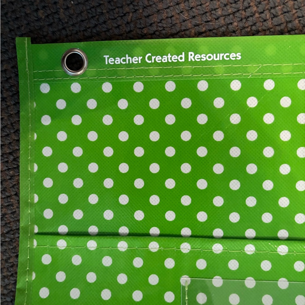 Hanging File Storage Pocket Chart - Picture 3 of 6
